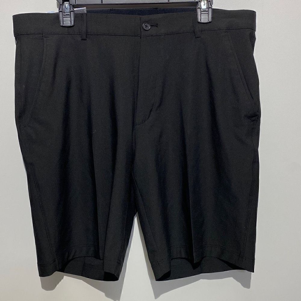 Greg Norman Men's Flat Front Chino Shorts In Black Size 36 NWT